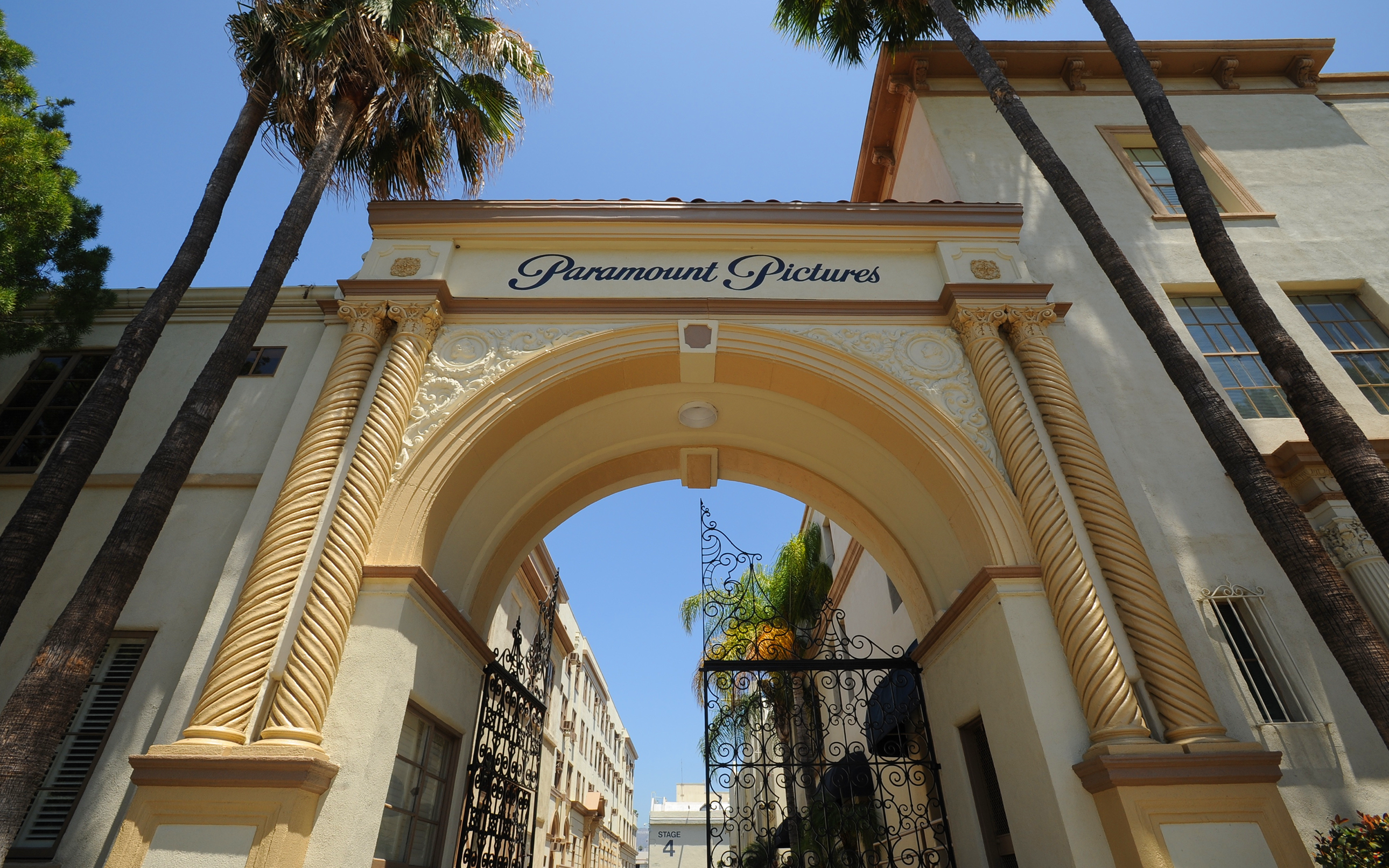 The Studios At Paramount